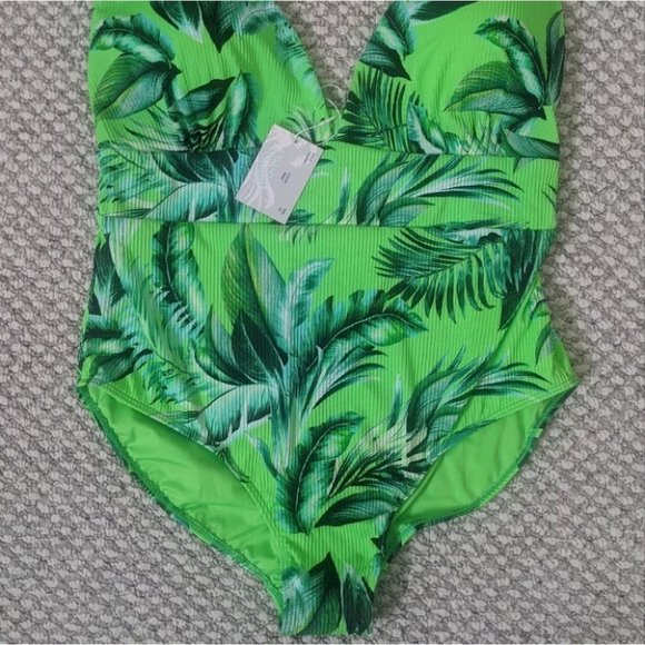 Coastal Wave One Piece Swim Suit Tropical  Green 3x - Picture 2 of 4